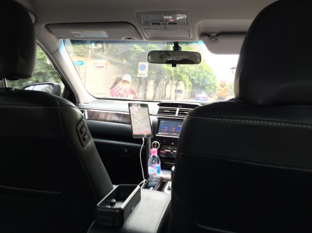 uber bangkok 車内